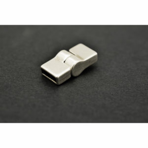 26x12mm Silvertone Hinged Rectangular Magnetic Clasp for 5mm Flat Leather