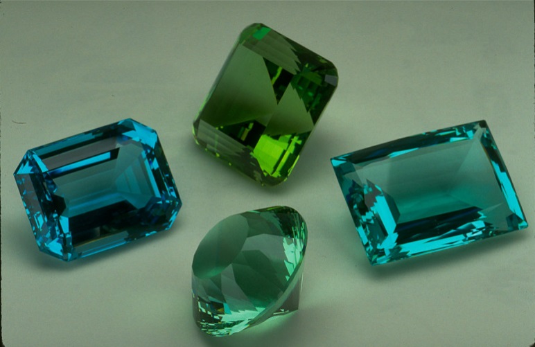Examples of color variety in Aquamarines.