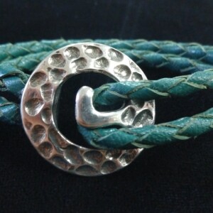 Silver Plated Hammered Hook Clasp - TQ